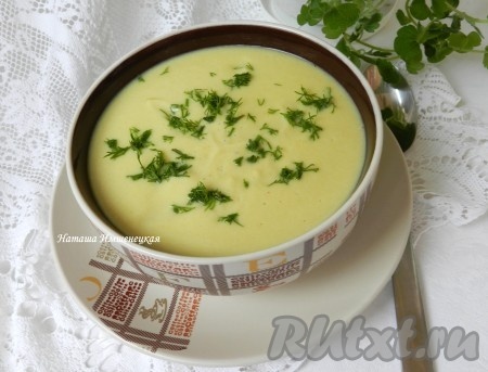 Суп-пюре из кабачков с плавленным сыром