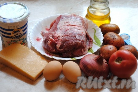 Ингредиенты для приготовления свинины, запеченной в духовке с овощами