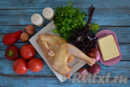 Подготовить все необходимые ингредиенты для приготовления чахохбили из курицы в мультиварке