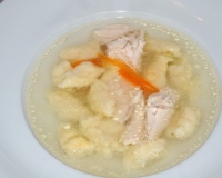 Куриный суп с клёцками без картошки