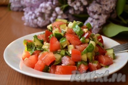 Иранский салат с мятой