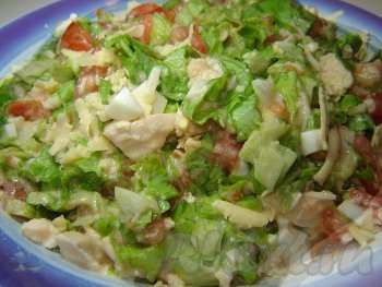 Простой салат с курицей рецепт