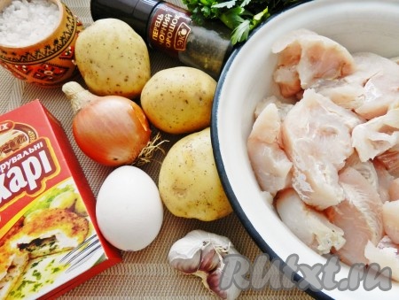 Ингредиенты для приготовления рыбных котлет с картофелем
