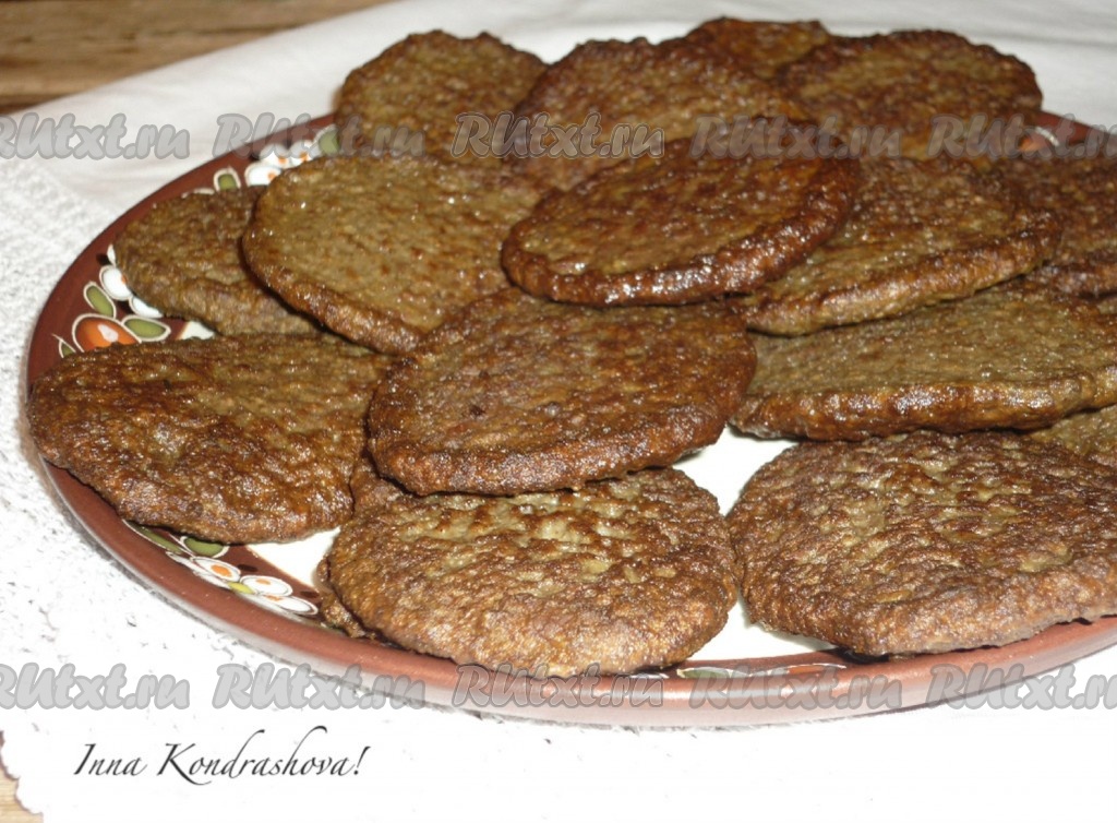 Печёночные оладьи с манкой - 9 пошаговых фото в рецепте