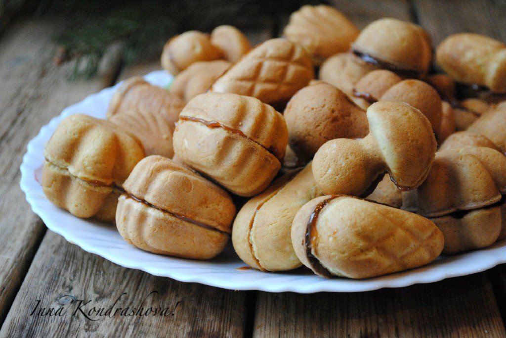 Орешки со сгущенкой без орешницы - пошаговый рецепт с фото на Готовим дома