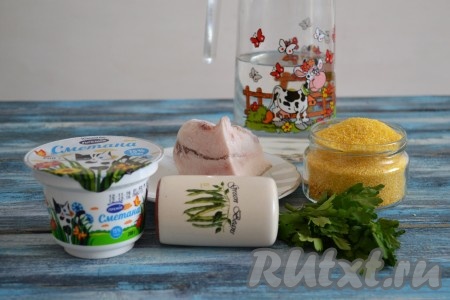 Подготовить необходимые ингредиенты для приготовления мамалыги по-молдавски