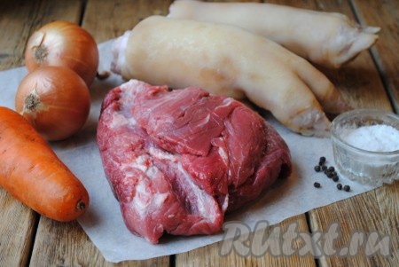Ингредиенты для приготовления холодца из говядины и свиных ножек