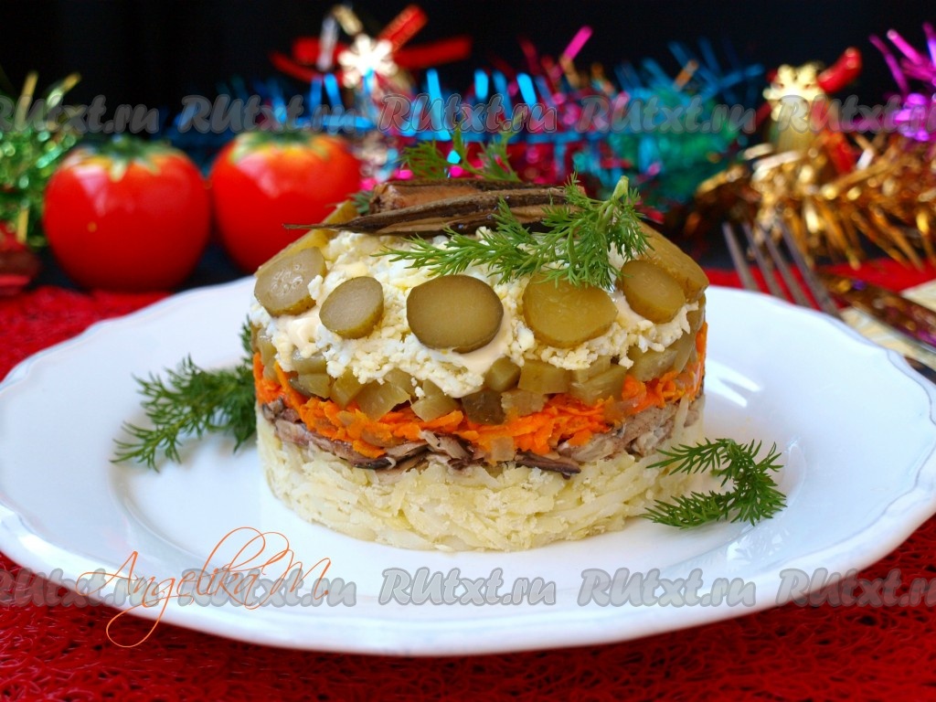 Картофельный салат со шпротами — рецепт с фото и видео