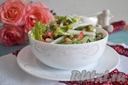 Вкусный, легкий и свежий салат "Козлик" станет прекрасным дополнением к основным блюдам.
