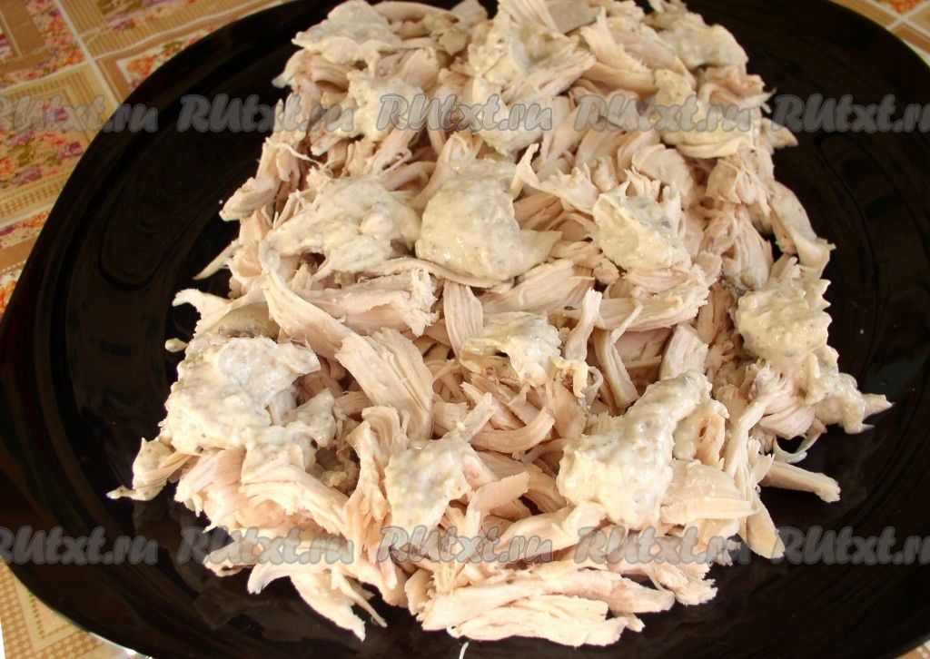 Салат Ежик - рецепт в трех исполнениях ( с курицей, грибами, корейской морковью и т.д.)