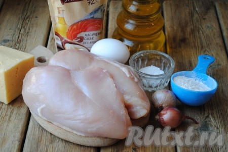 Ингредиенты для приготовления рубленых котлет из куриной грудки с майонезом 