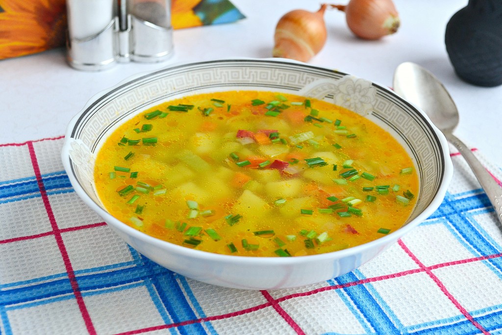 Суп с плавленным сыром и курочкой