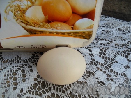 Для приготовления блюда я использую домашние куриные яйца.