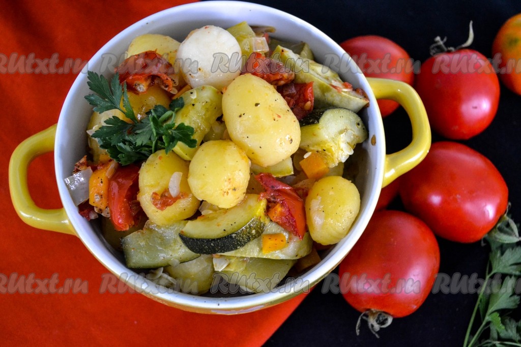 Камамбер в духовке с чесноком и помидорами рецепт с фото в духовке