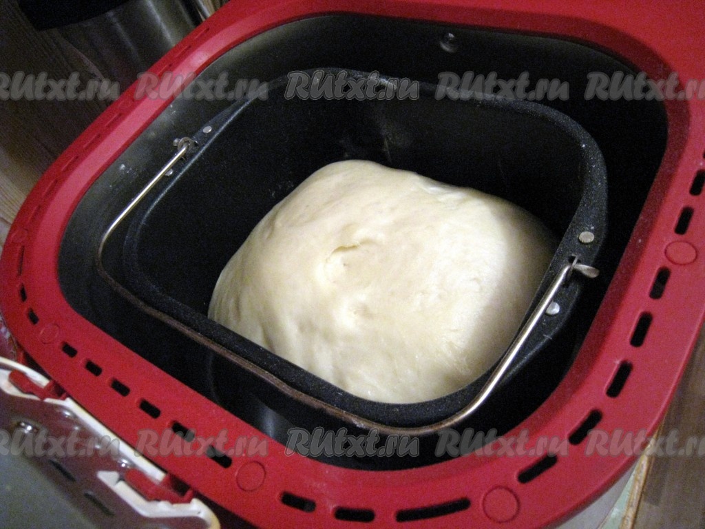Сдобное тесто для пирожков в хлебопечке