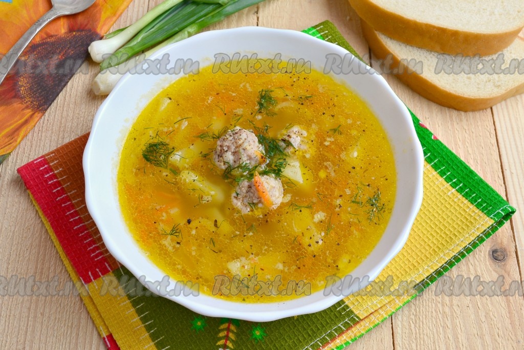 Вкусный гороховый суп с фрикадельками по-домашнему