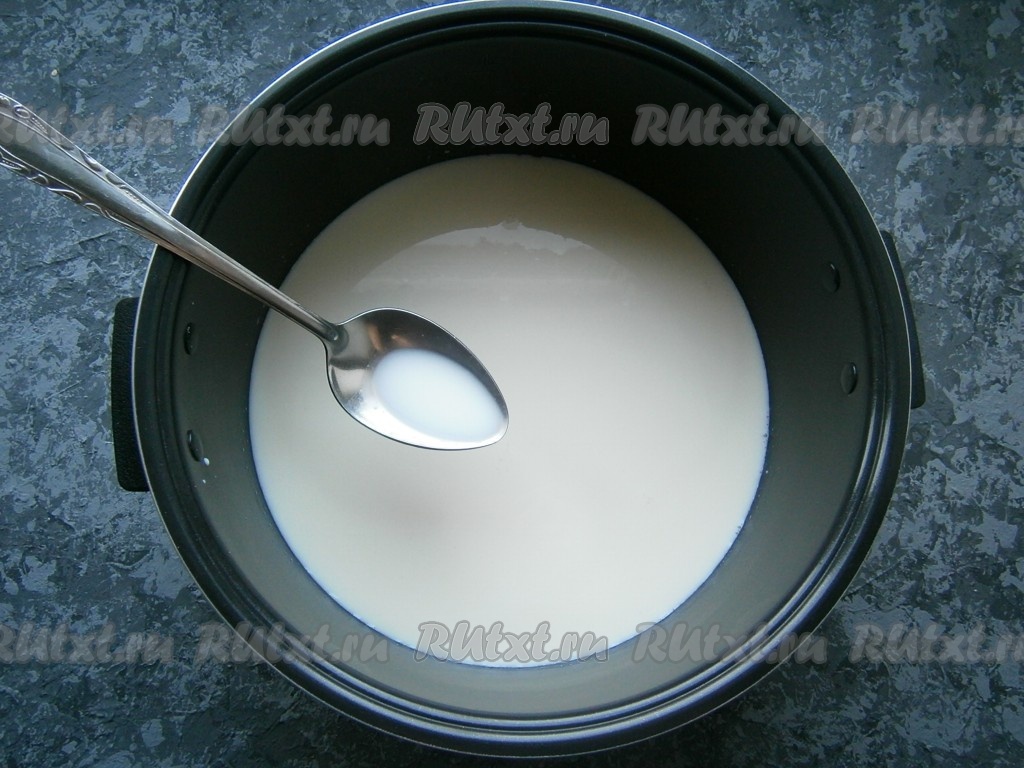 Топленое молоко в мультиварке Редмонд - 7 пошаговых фото в рецепте