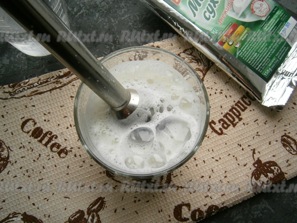 Как правильно развести сухое молоко - 6 пошаговых фото в рецепте