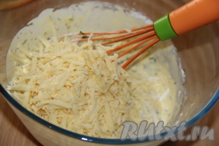 В тесто добавить сыр, натёртый на мелкой тёрке.
