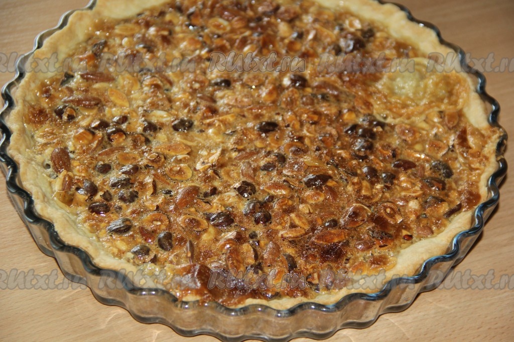 Пирожное с черносливом, изюмом и орехами, пошаговый рецепт на ккал, фото, ингредиенты - Лена
