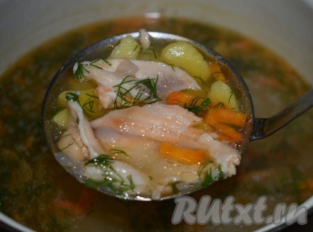 Наш наваристый, вкусный и ароматный рыбный суп из сёмги с картофелем готов. Он получается очень вкусным, его с удовольствием едят все члены моей семьей, попробуйте и вы!
