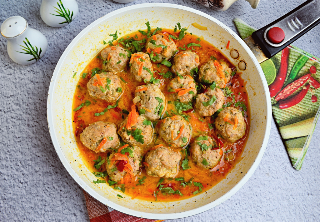 Мясные тефтели в томатном соусе рецепт – Шведская кухня: Основные блюда. «Еда»
