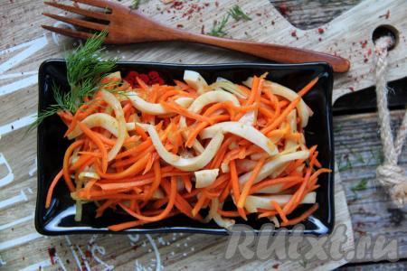 Кальмары с морковью по-корейски и луком