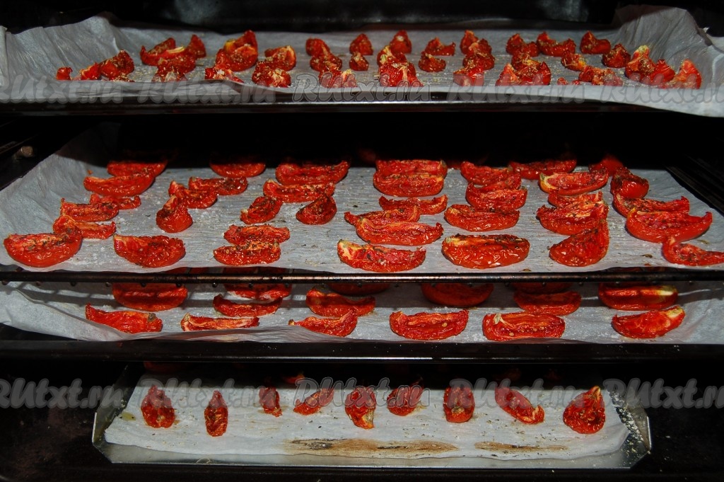 Вяленые помидоры - 7 пошаговых фото в рецепте