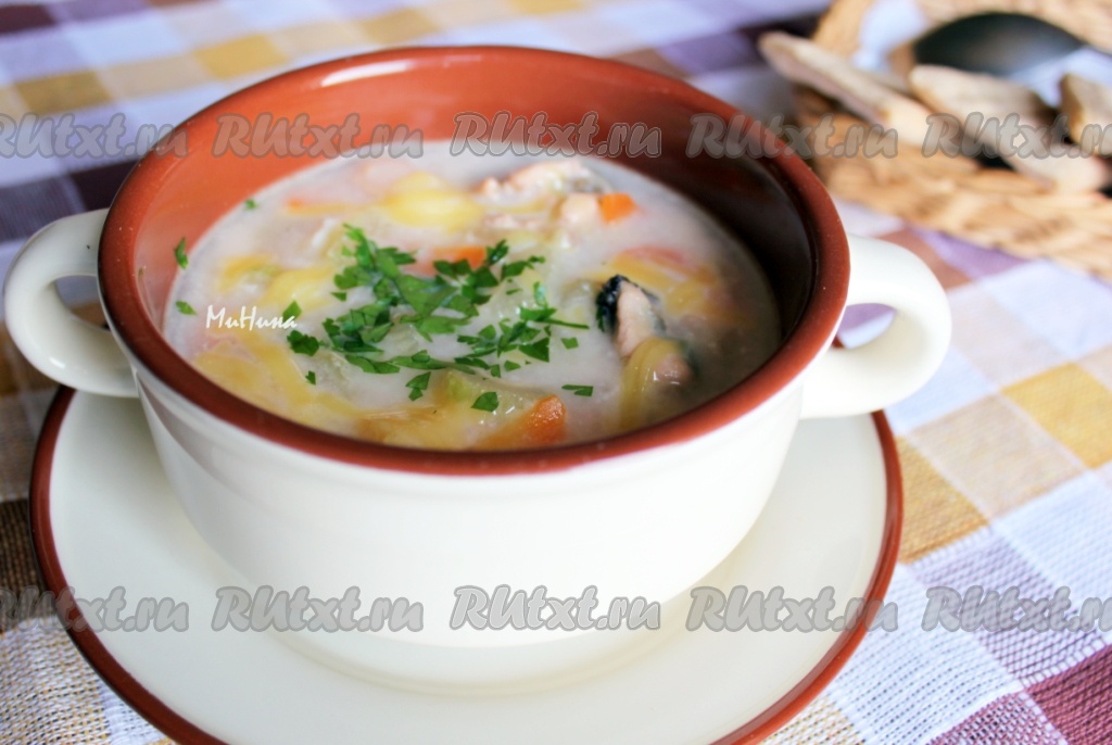 Сырный суп Са Ча с морепродуктами и грибами