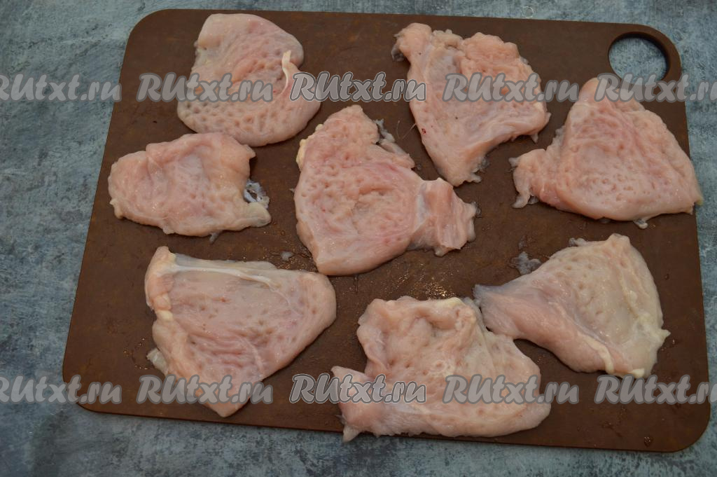Запеченная курица с ананасами и сыром в духовке, рецепт с фото — ремонты-бмв.рф