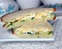 Английский сэндвич с огурцом и яйцом