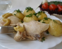 Вкусные куриные бедра с картошкой