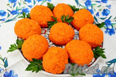Морковные котлеты с манкой в духовке