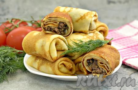 Блины с фаршем и грибами 
