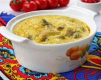 Куриные сердечки в сливках в мультиварке