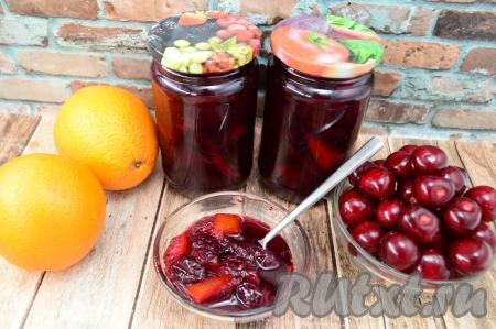Зимой вкусное, красивое, ароматное варенье, приготовленное из черешни с апельсином, станет приятным дополнением к чаю, сырникам, блинчикам, оладьям. 