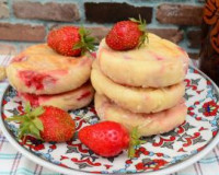 Сырники с клубникой в духовке