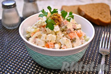 Салат с колбасой и картошкой