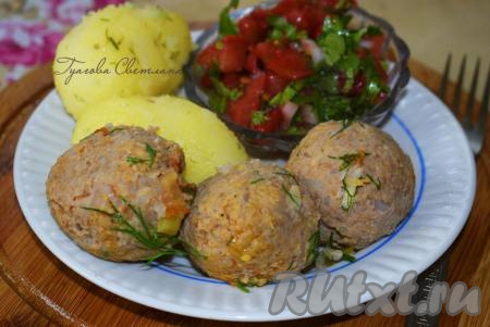 Тефтели, тушеные с овощами