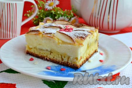 Пирог с грушами и творогом