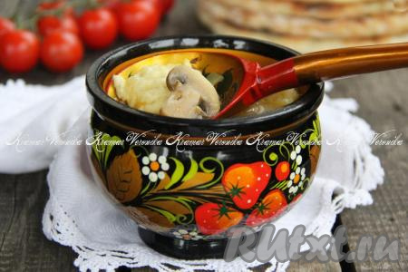 Гречневый суп с грибами и картофельными клецками