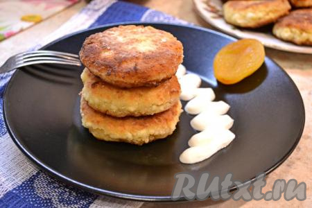 Сырники с курагой