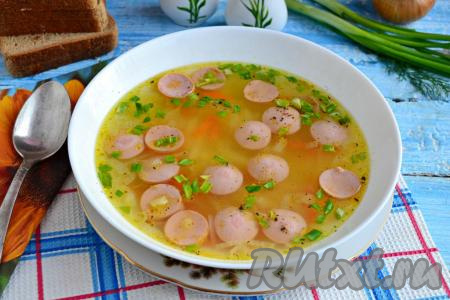 Суп с сосисками и вермишелью