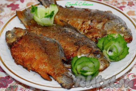 Караси, жареные на сковороде