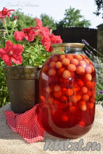 Простой рецепт компота из вишни на зиму