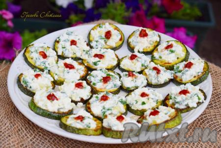 Кабачки с адыгейским сыром