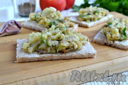 Закуска из запеченных баклажанов