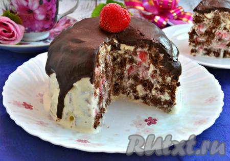 Торт "Панчо" с клубникой