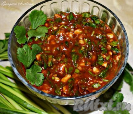Томатный соус с кинзой к шашлыку