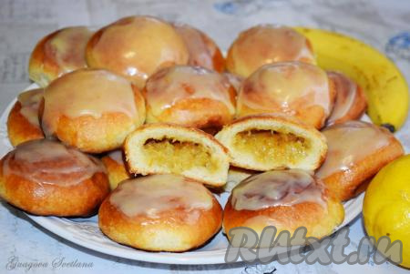 Булочки с яблоками на кефире